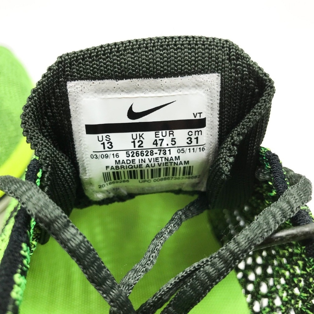NEW NIKE Flyknit Racer Running Shoes in Volt - Picture 7 of 7